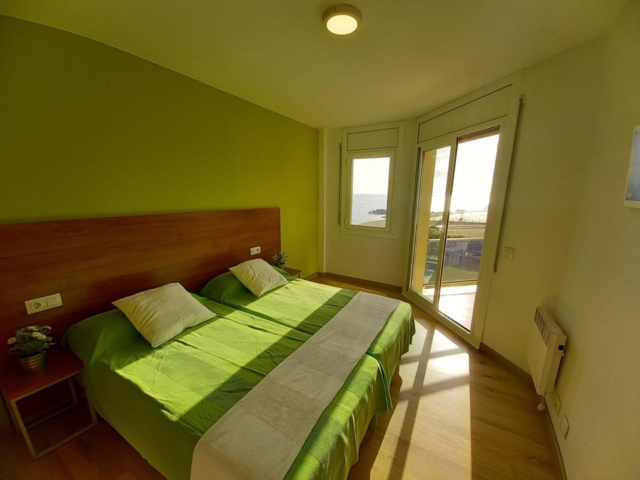 Apartamentos Bon Repos Санта-Сусанна Екстер'єр фото