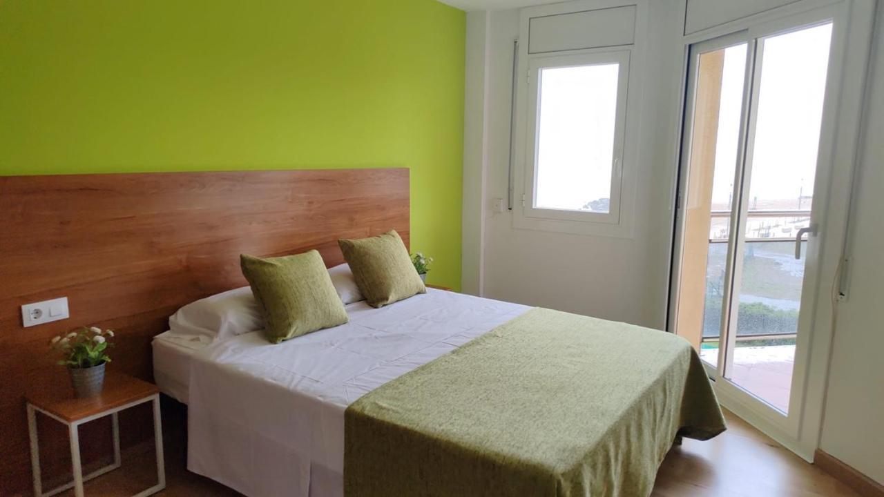 Apartamentos Bon Repos Санта-Сусанна Екстер'єр фото